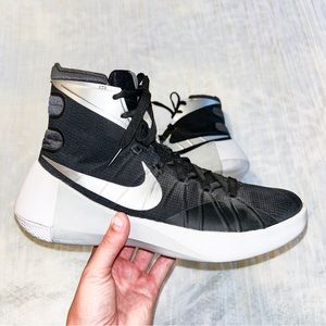 2015 Nike Hyperdunks
